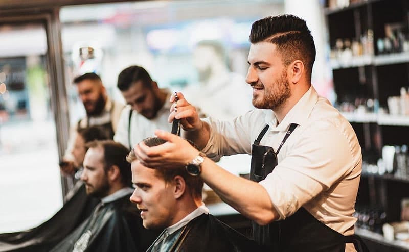 Men's barber in Toronto